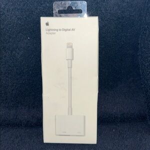 Apple Lighting to Digital AV Adapter, New in Box